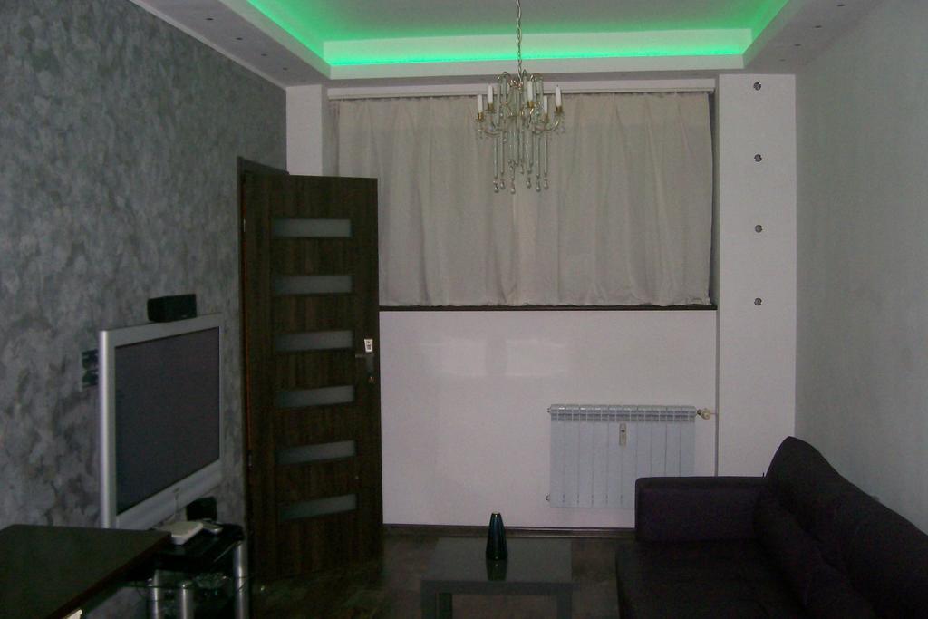 Ferienwohnung Apartament Neon Gdynia Zimmer foto